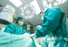 W jakim kraju lekarze zarabiają najwięcej? W jakim kraju lekarze zarabiają najwięcej?