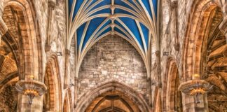 Gdzie pojechać z Edynburga?