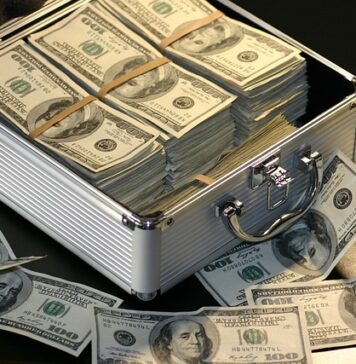 Ile zarabia pielęgniarka w Anglii miesięcznie?